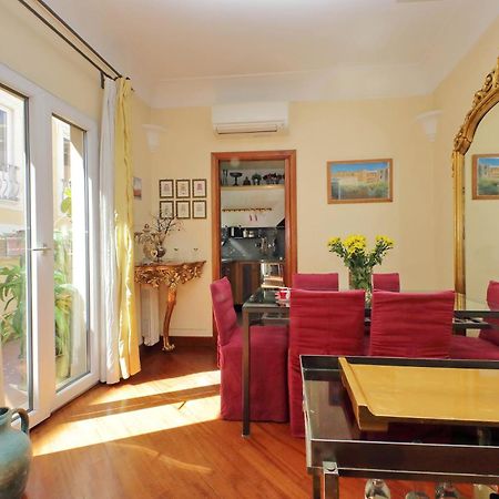 4Bnb - Luxury Trevi Apartment W Terrace Рим Экстерьер фото