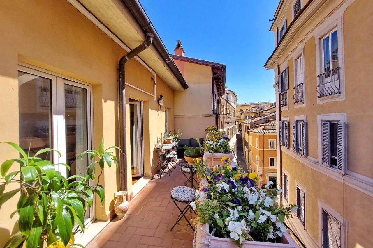 4Bnb - Luxury Trevi Apartment W Terrace Рим Экстерьер фото