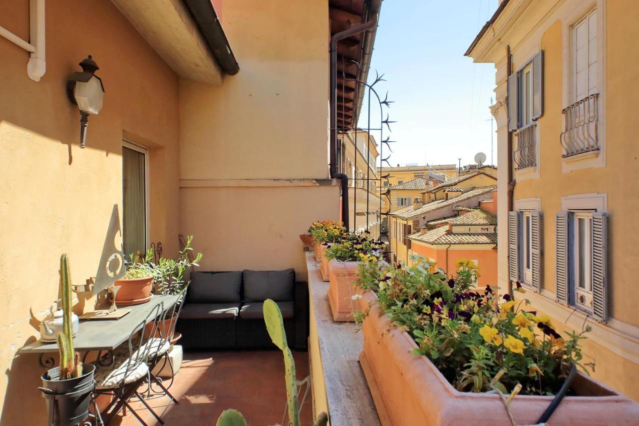 4Bnb - Luxury Trevi Apartment W Terrace Рим Экстерьер фото